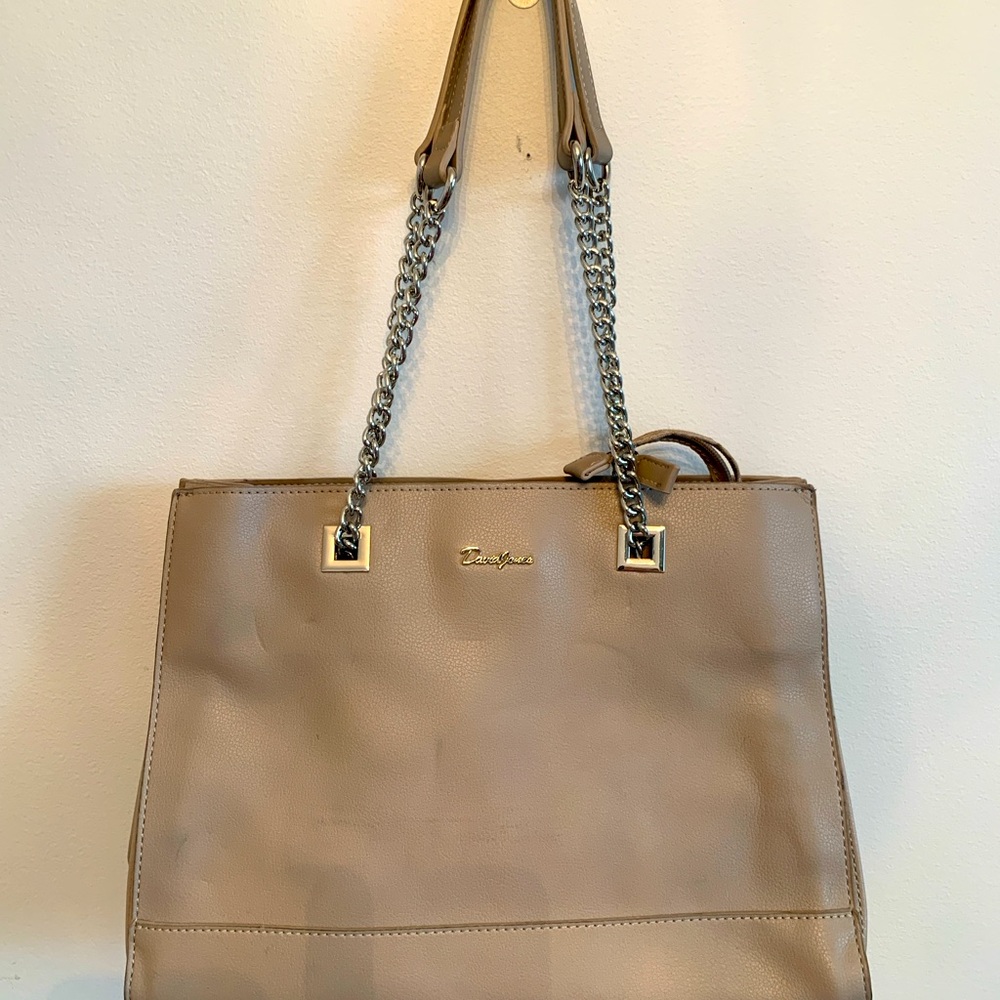 David Jones Paris